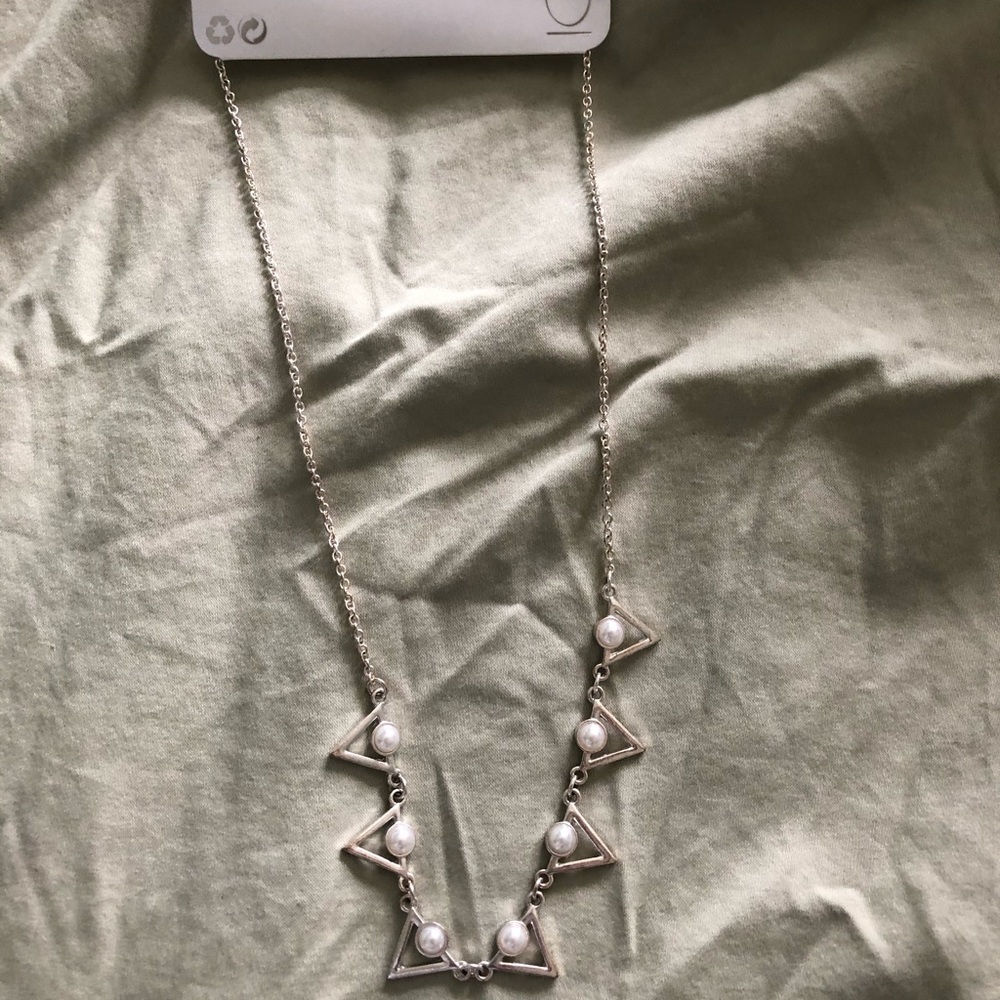 Women’s necklaces